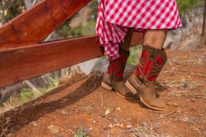 Leather & Lei - Hawaiian Cowgirl Boots - Red