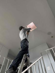 Daylight Concepts installing tubular skylights in Tampa, Florida