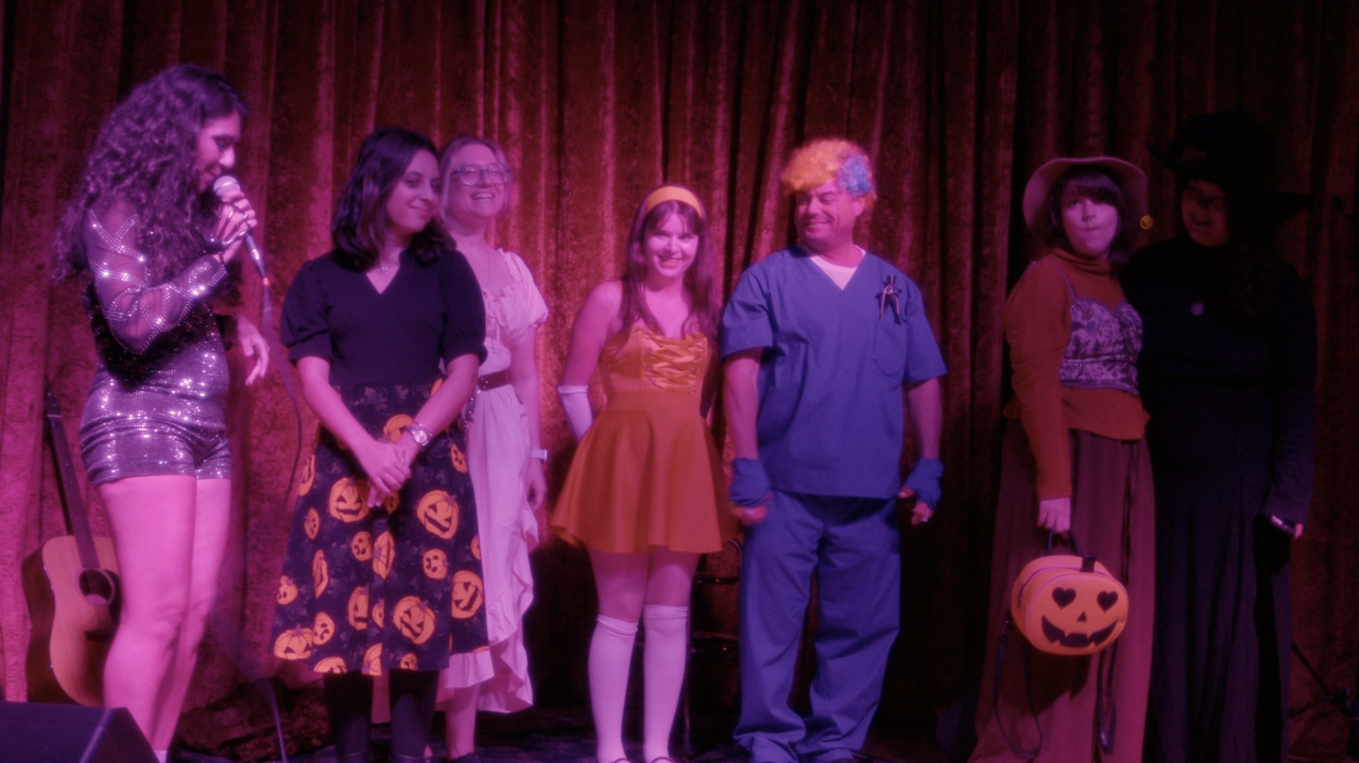 Farrah Mechael Enchants Universal Bar \u0026 Grill with 3-Hour Halloween Eve  Performance, image size:1920x1078