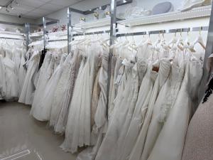 TV Bridal Icon Randy Fenoli Joins Dress 2 Impress for the Grand Opening of Its second New Jersey Boutique in Cherry Hill 11 An elegant preview inside the new Dress 2 Impress Cherry Hill boutique, where brides can explore the latest couture collections in a private, luxury setting.