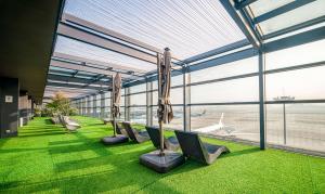 21 Meter Lounge 2