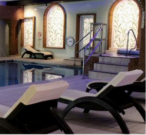 Spa and Fitness items to be sold