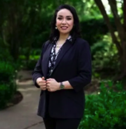 Influential Women Profiles Maricela Valdovinos: Founder of Valdovinos Tutoring Academy