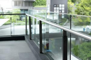  glass railing installation