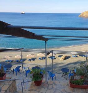 Villa Koutsakis Beach Umbrellas