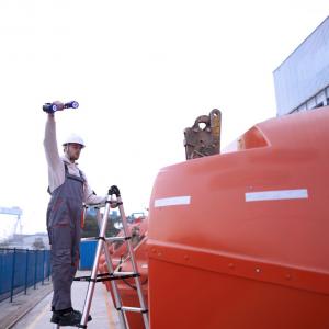 ISO 9001 certified industrial handheld 3D laser scanner supplier 1