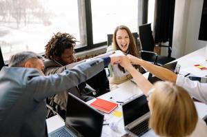 As traditional job application response rates hit historic lows in 2025, a veteran Business Analyst has released a comprehensive "Optimization-First" framework on Medium