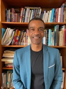 Author Cornelius Neo Wright