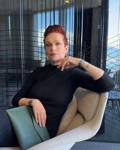 Helen Siwak, EIC & Publisher