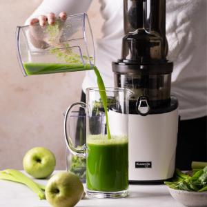 Basic green juice_REVO830
