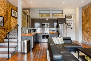 24379487 the natchez