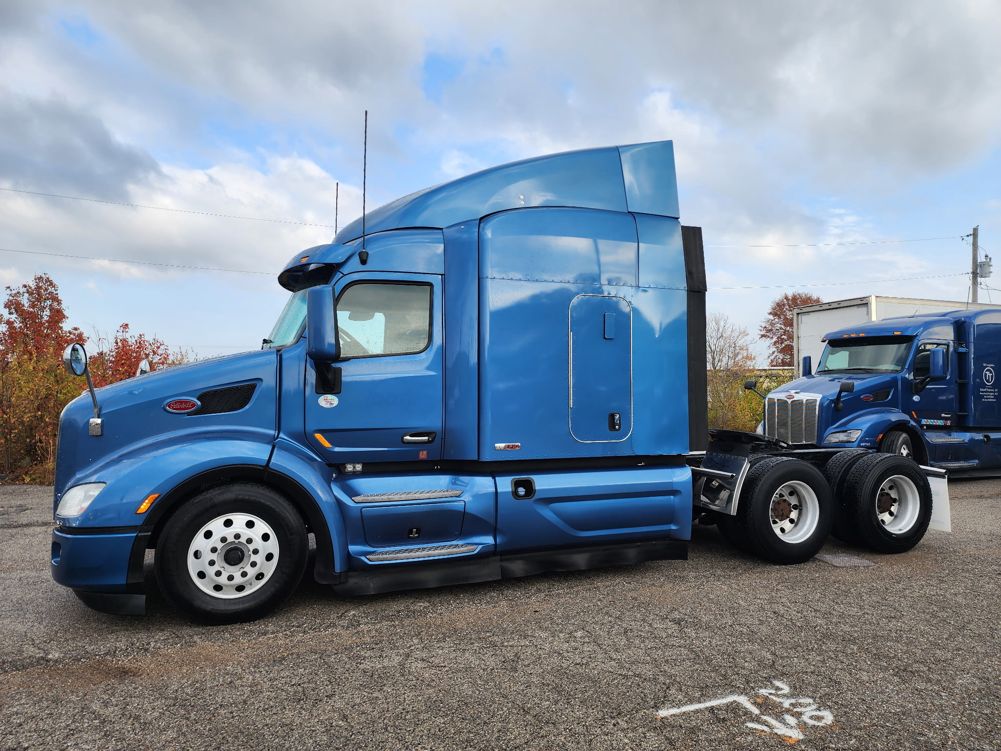 High Road Capital Fleet Exceeds 50 Trucks, Expands Across the Southeast and Texas