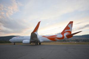 Photograph of the Air Inuit Boeing 737-800 Combi taken at Kelowna YLW Airport