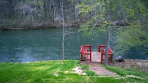 Adventure Therapy on the Ocoee River at Xplore Recovery