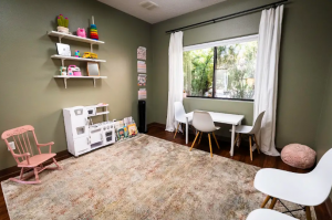 24501877 additional treatment room for c