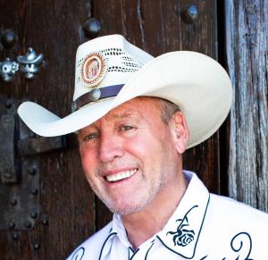 Author Gil Gillenwater