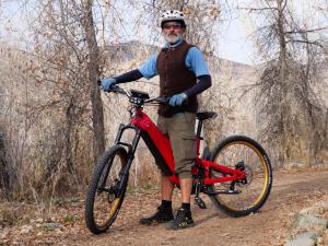Man on 190NM Torque E-MTB
