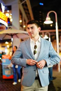 Homecoming for Sales Giant Aaron Corso: Seattle Expansion Powered by AI Tech and National Growth 17 Sales consultant Aaron Corso
