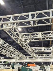 Closeup look at Smartstage's proprietary Truss Grapple - allowing heavy-duty, mid-structure assembly points and unique truss build-outs