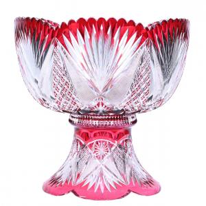 This circa-1908 two-part BPCG red cut to clear punch bowl in pattern #3166/17 by Val St. Lambert, 14 inches in diameter, should breeze to $3,000-$5,000