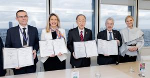 MoU Signing Ceremony with BKMF Co-chairs Ban Ki-moon and Heinz Fischer, Prof. Stephanie Debette, Director-General of the PBI and Prof. Igor Sibon, Interim Director of the Vascular Brain Health Institute