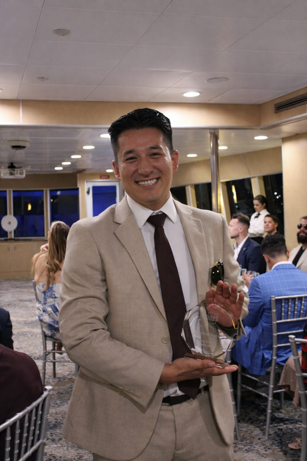 Blake Welle & Modementum Win Top Leadership Award at Miami Business Retreat 2026