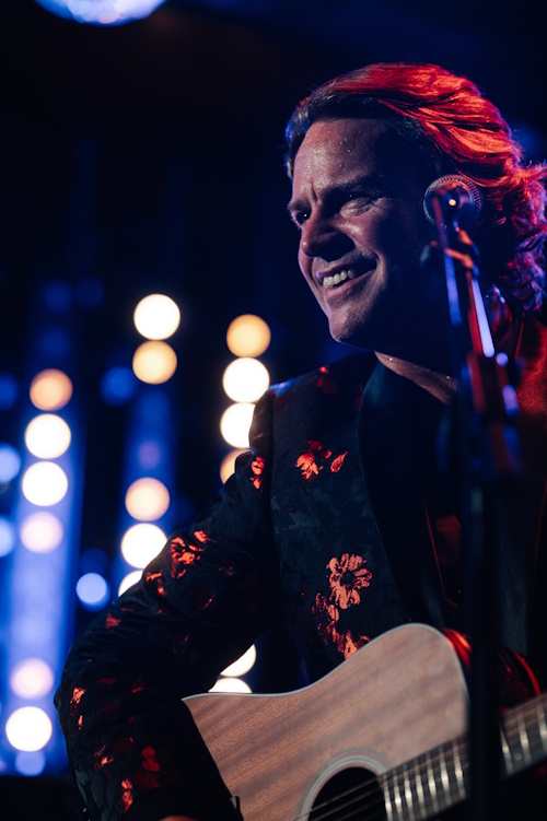 Award-Winning Singer-Songwriter Jann Klose Announces New 2026 Tour Dates