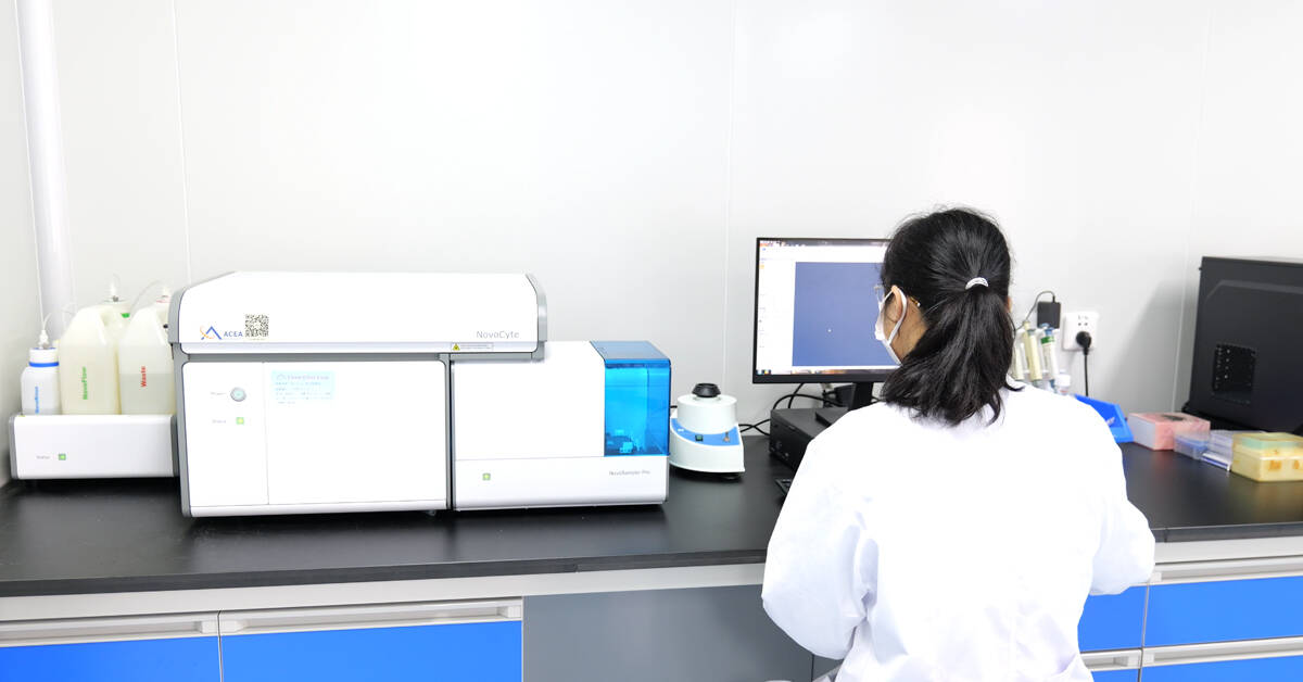 Breaking the Efficiency Barrier in Life Sciences: How Cloud-Clone Redefines Research with a Tiny Bead