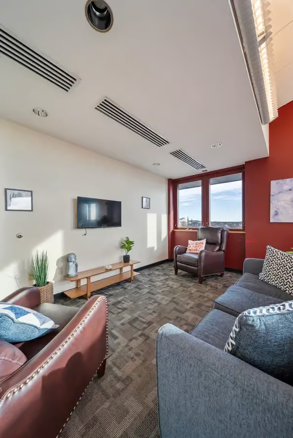 Live Free Recovery Expands Access to Addiction Treatment in Manchester