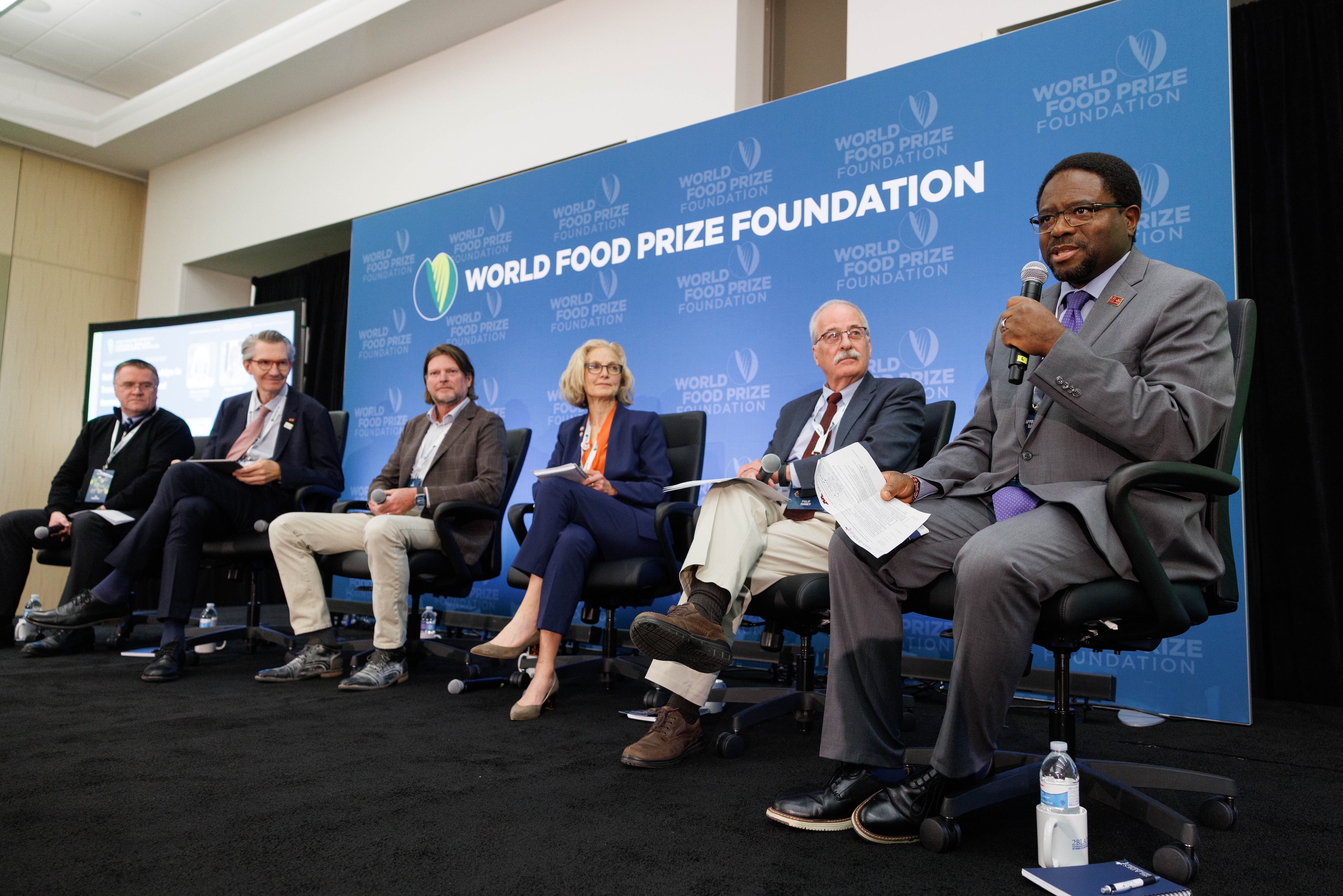 2Blades and GEMS Informatics Partner to Create BladeSeek™ Gene Discovery and Sharing Environment