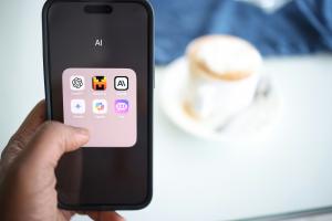 AI apps folder including ChatGPT, Claude, Gemini and more