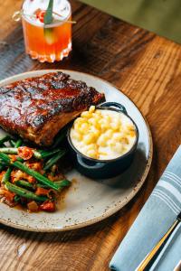 Dinner at Campfire Restaurant at The Stella Hotel, Lake Walk, Bryan Texas