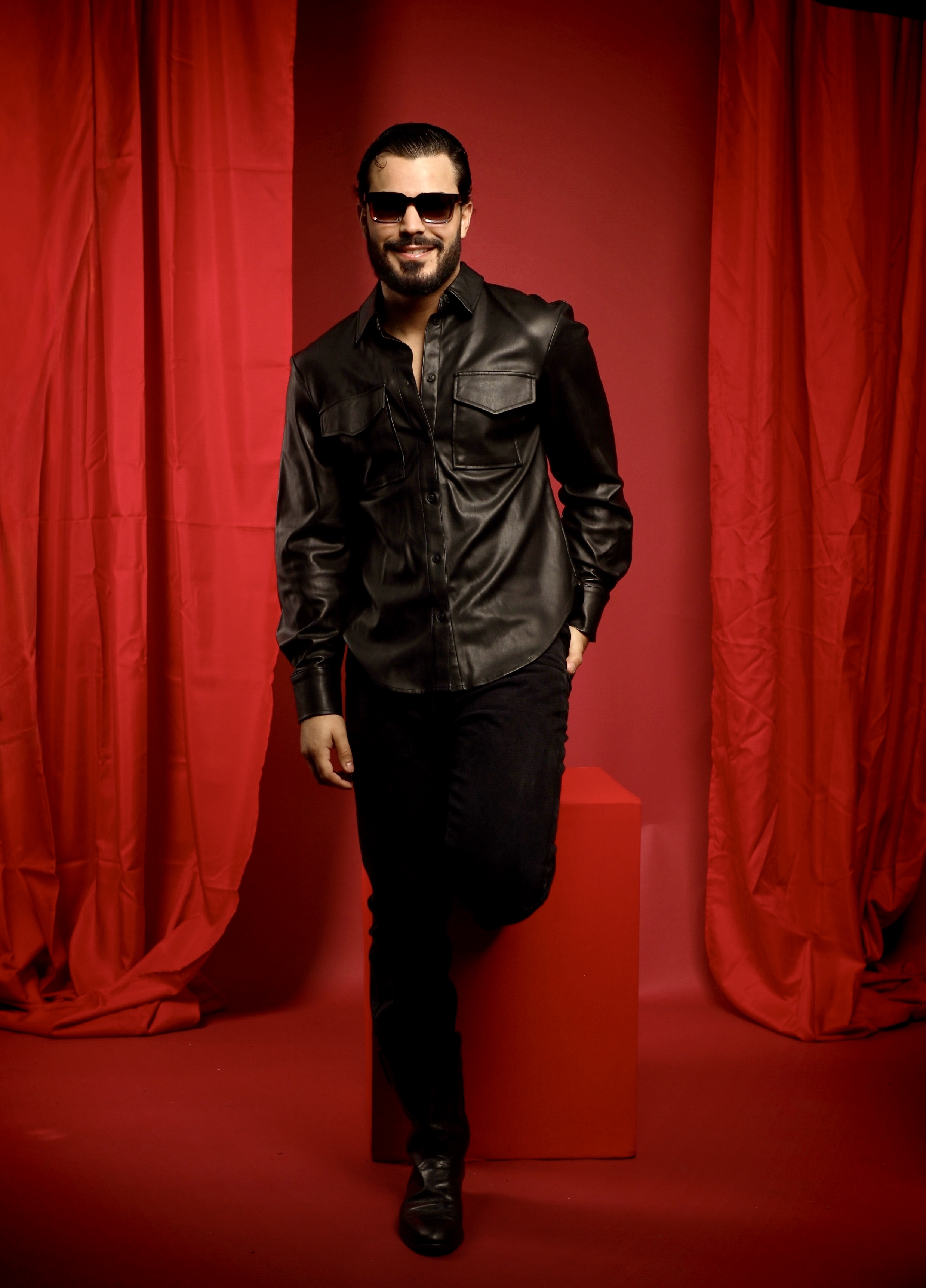 Luis Medina Launches ‘Que Show Con Luis,’ a Game-Changing Spanish-Language Entertainment Show on YouTube