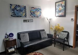Interior space in Mindworks Hypnosis & NLP Bellevue office.