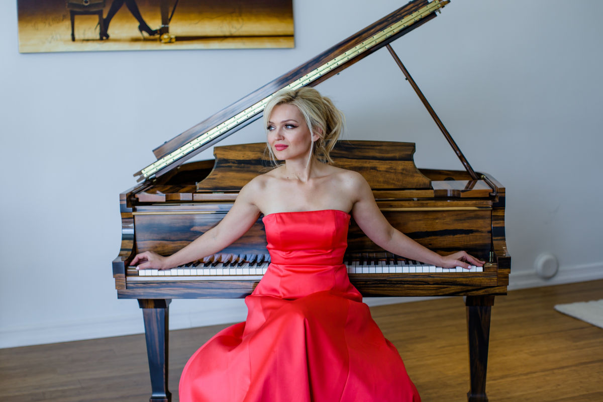 Strings of Light: Candlelight Benefit Concert