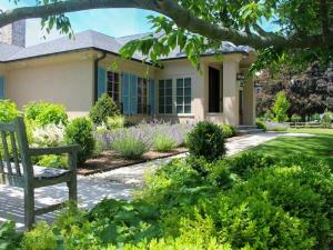 Hicks Landscapes LINLA Gold Award 2026