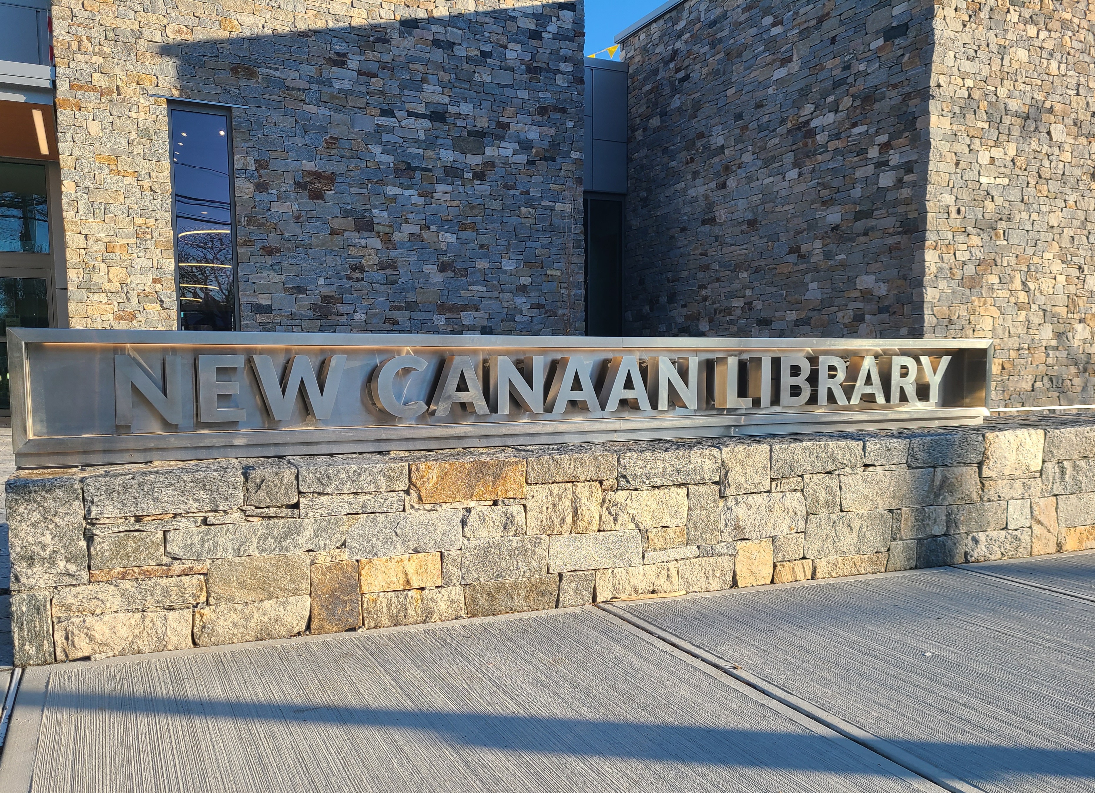 New Canaan Library Project Earns Tucker Design Award for Commercial Exterior