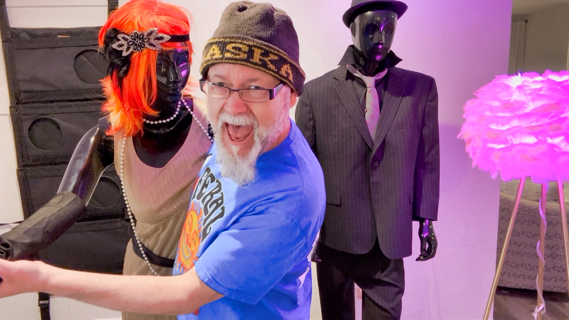 HIP Video Promo Presents: Ron Brunk premieres new music video ‘Real Person’ on Music-News.com