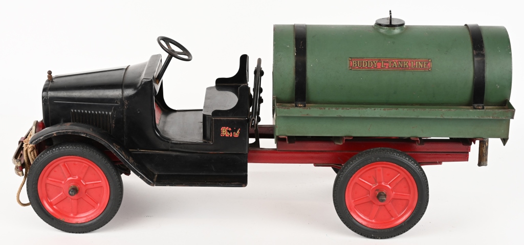 Toy versions of construction, delivery and long-haul trucks of the 1920s-1970s commanded $938K at Milestone auction