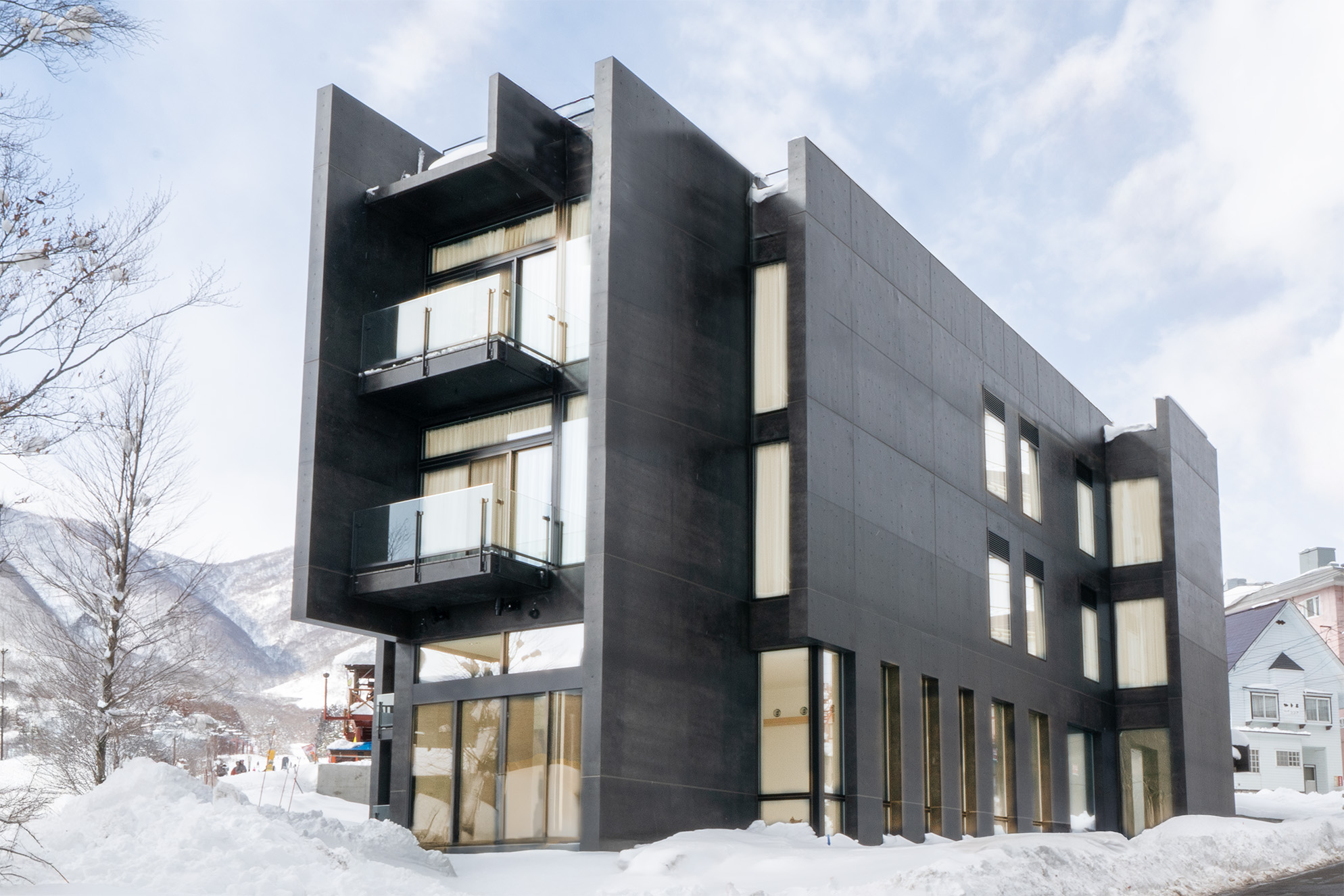 Cedars Hotel: Resort Japan Opens Ski-In, Ski-Out Luxury Hotel in Hakuba Valley, Japan