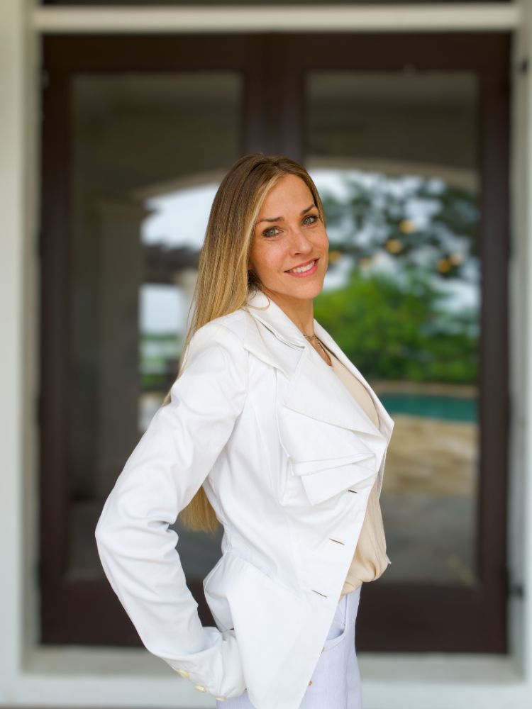 Miriam Putnam, Holistic Mental Health Specialist Calls for Greater Transparency and Holistic Support in Treatment Choice