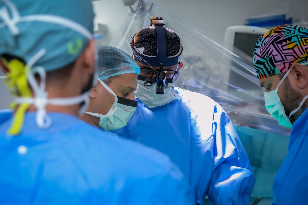 KFSH Documents World’s First Case of Seven Cardiac Procedures Performed in a Single Robotic Surgical Approach