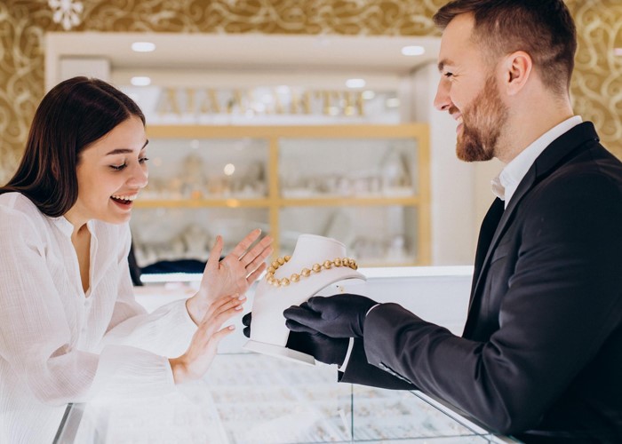 Pawn Shop Queens Expands Private Luxury Asset Selling Services