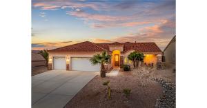 homes with RV garage in Mohave Valley AZ_