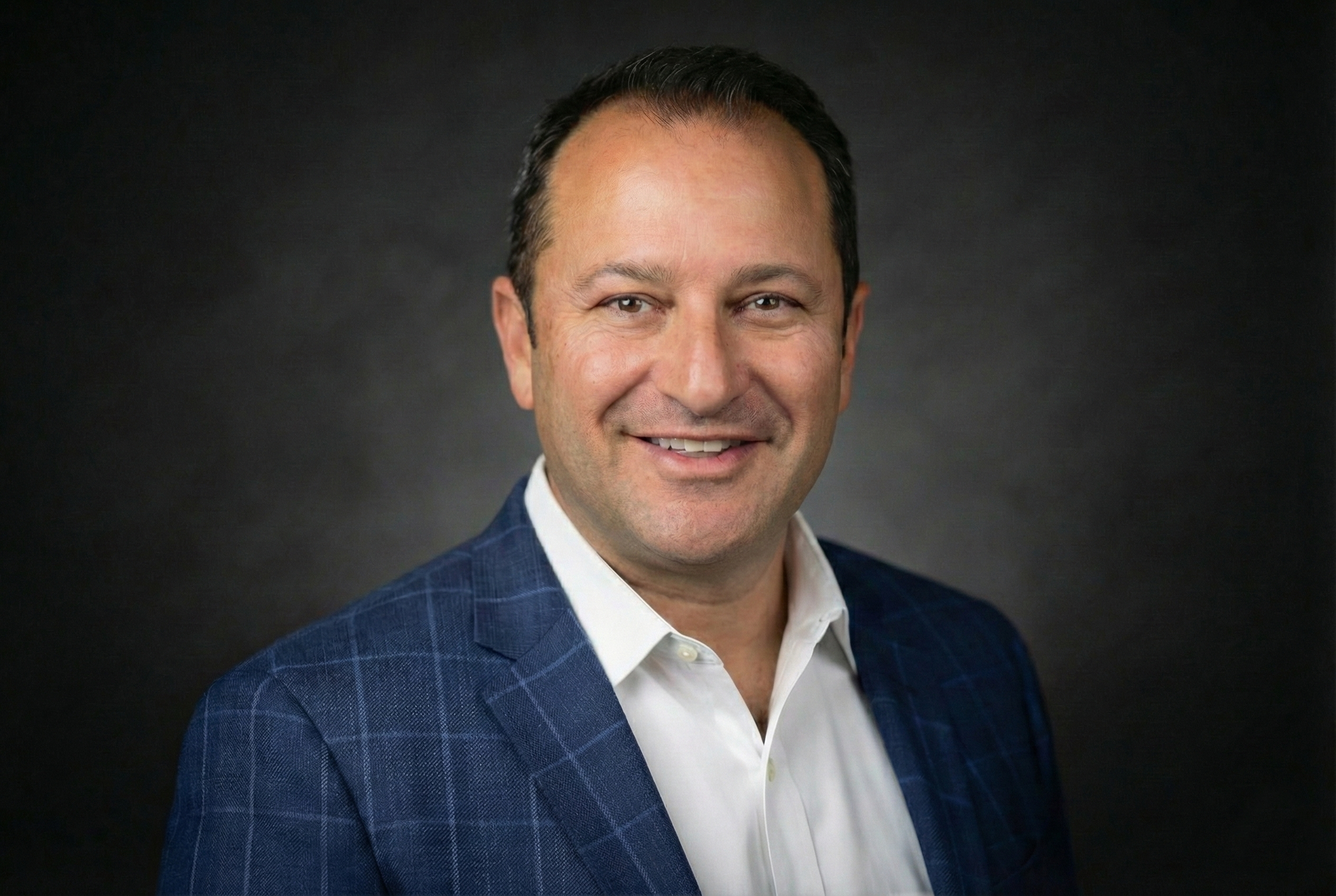 DeCaro Auctions Appoints Mario Vargas as CEO