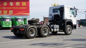 This inventory-driven model allows the company to act as a buffer for the global logistics industry.