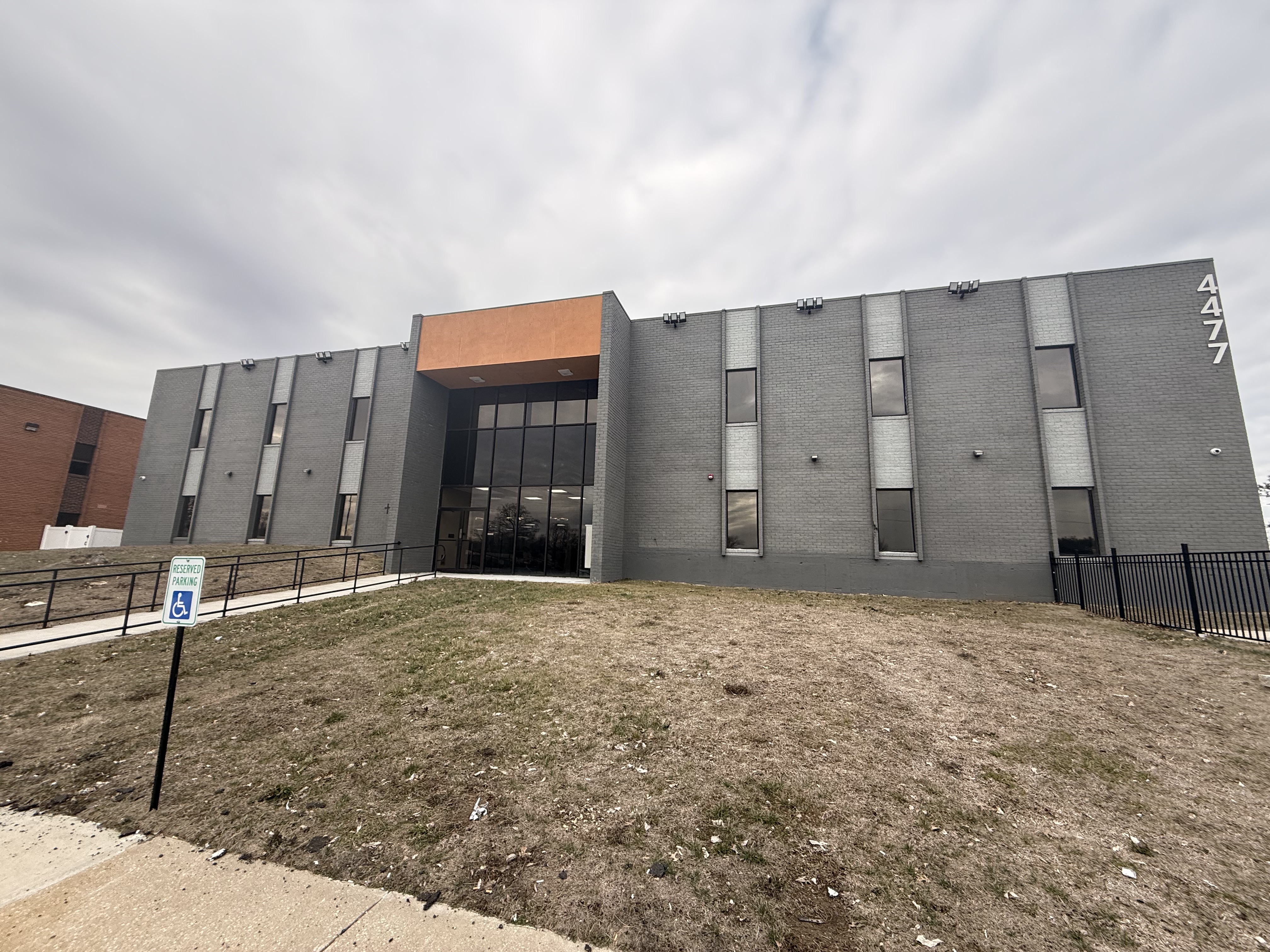 Padda Institute Center for Interventional Pain Management Relocates to Expanded State-of-the-Art Facility