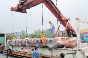Large-scale industrial projects often involve massive components that defy the standardized dimensions of traditional shipping