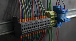 For vibration resistance, the choice of spring steel is paramount