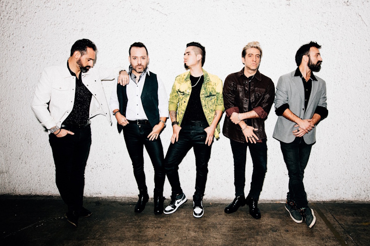 Aisles Releases Live Video At Abbey Road Studio 3 Through Instagram Live With Jo Kendall This Wednesday